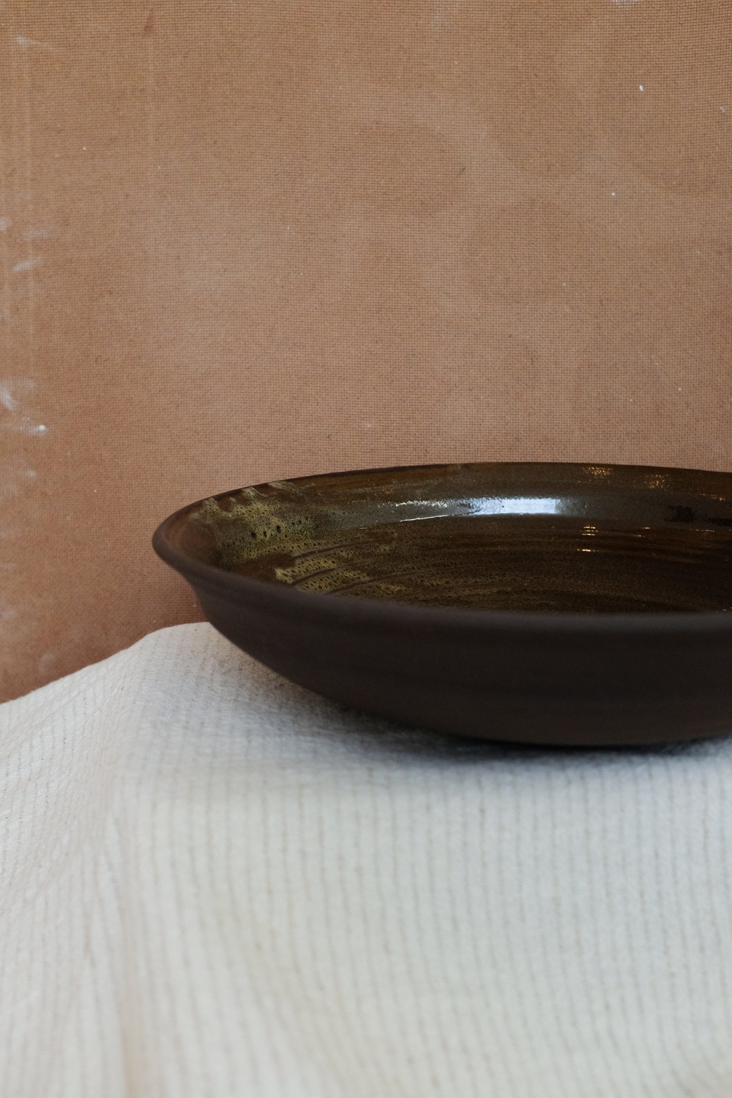 FRUIT BOWL/SERVING BOWL - 30cm