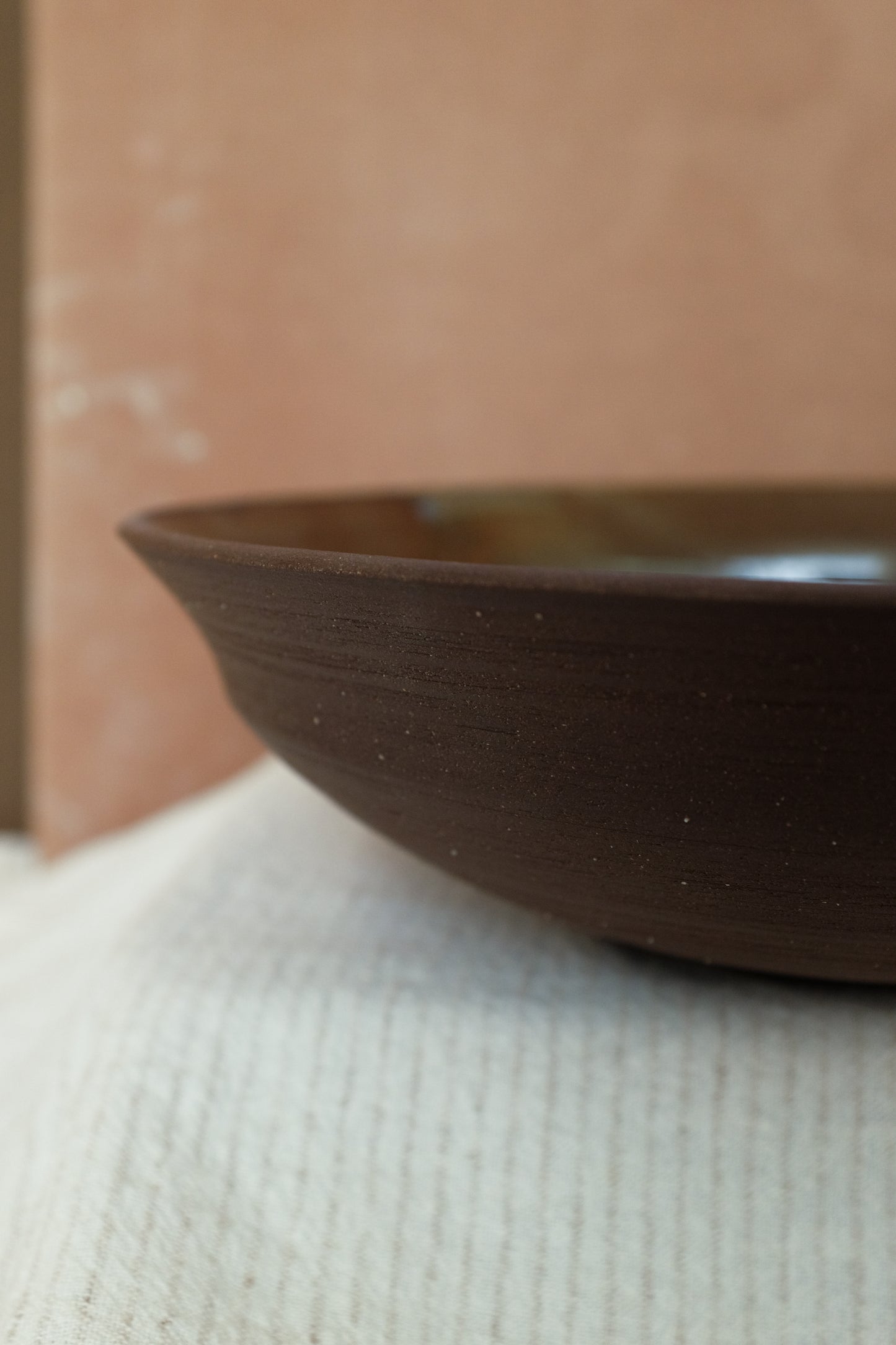 FRUIT BOWL/SERVING BOWL - 27cm