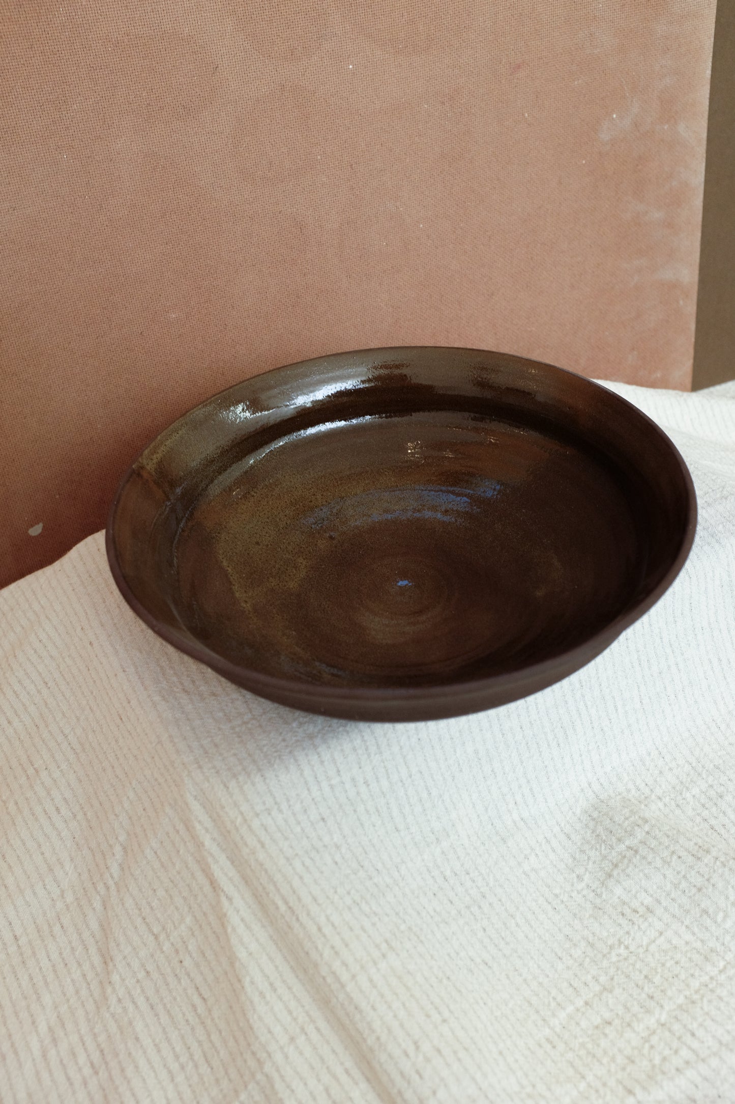 FRUIT BOWL/SERVING BOWL - 27cm