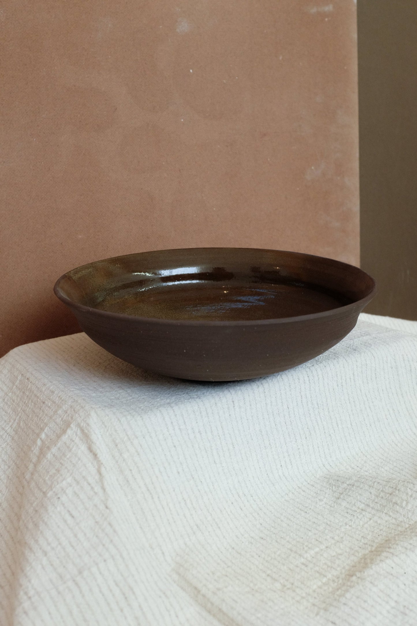 FRUIT BOWL/SERVING BOWL - 27cm